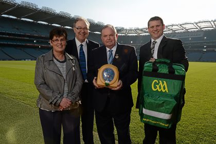 At the announcement of a new medical initiative are, l/r: Liz Crawford (Sales Executive USEL), Terry Fuller (Commercial Products Business Manager USEL), GAA President Liam O'Neill, Chris Webb (Business Development Manager Vivomed)